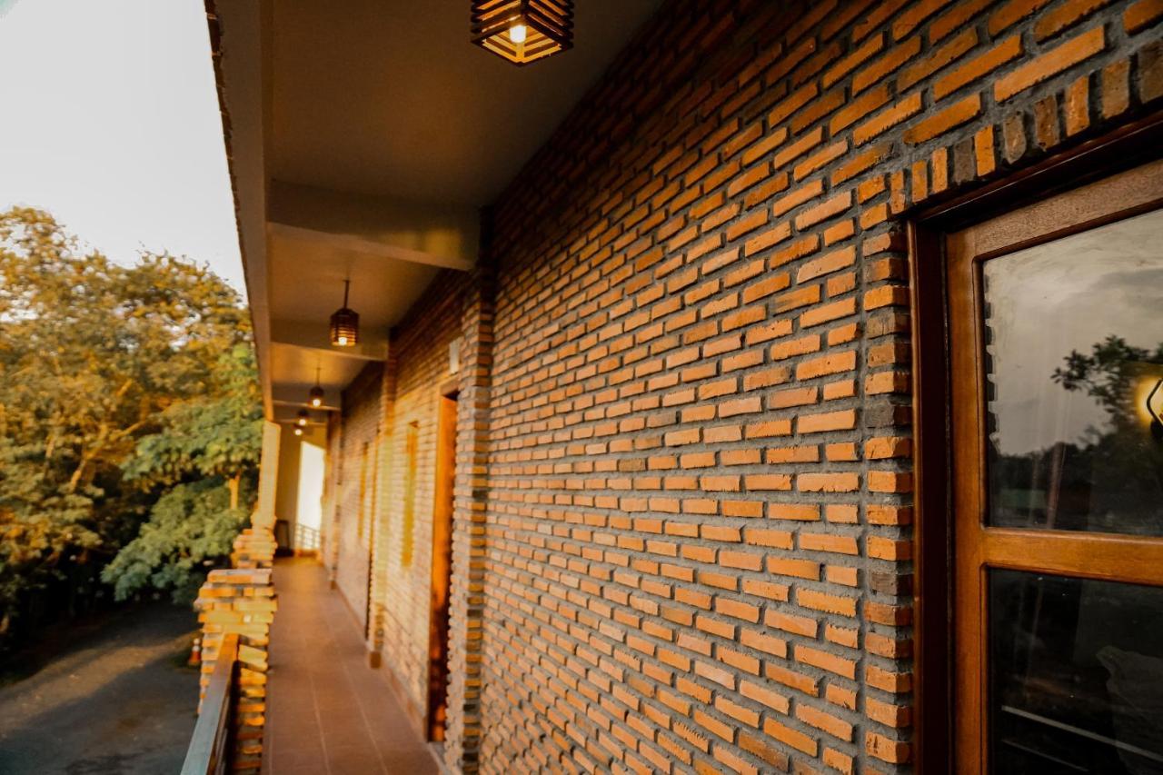 Bamboo Bungalow Kampot Exterior foto